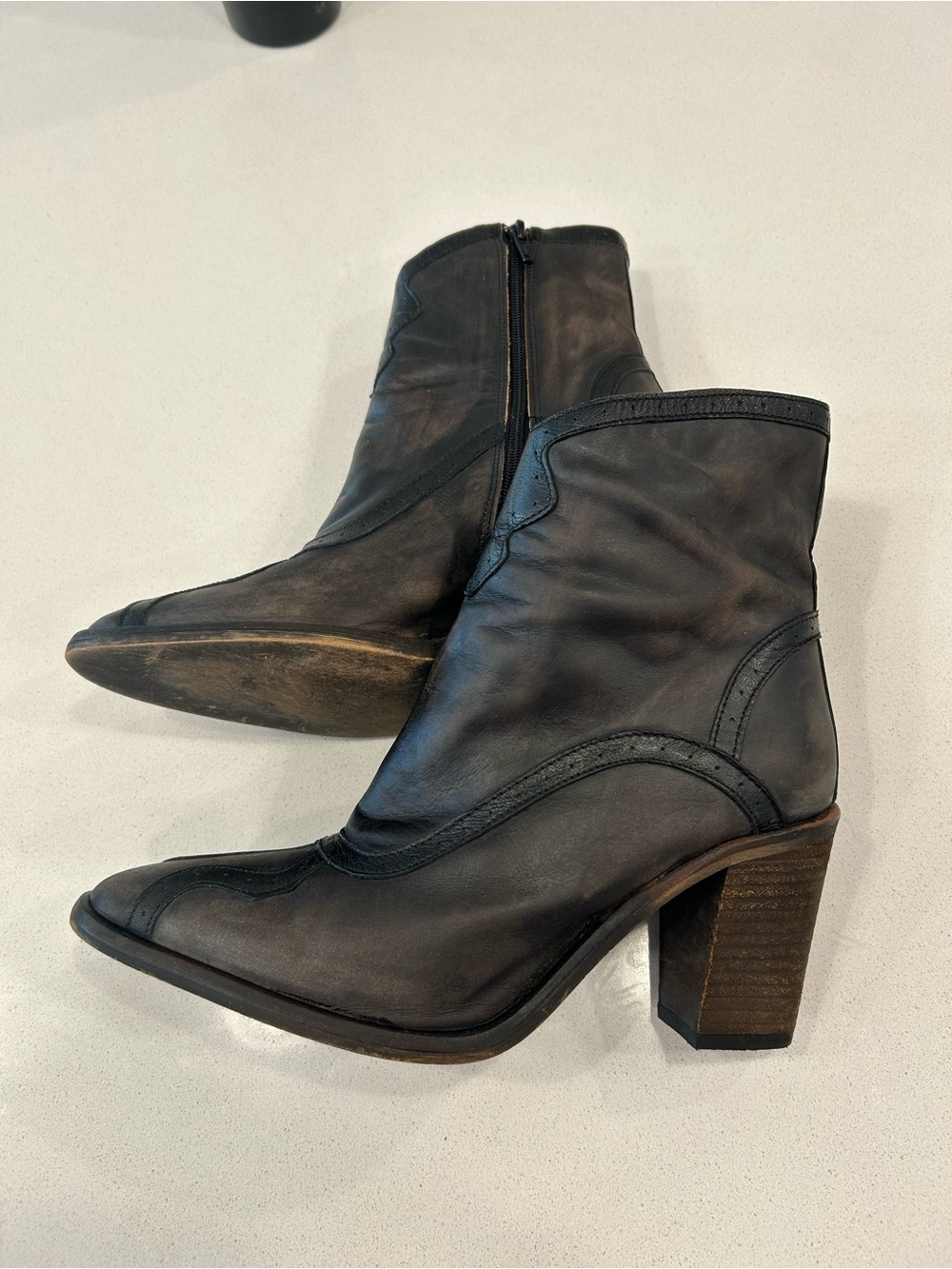 Free People Winding Women's Boots 8.5 40 Black Leather Side Zip Ankle Road Boots